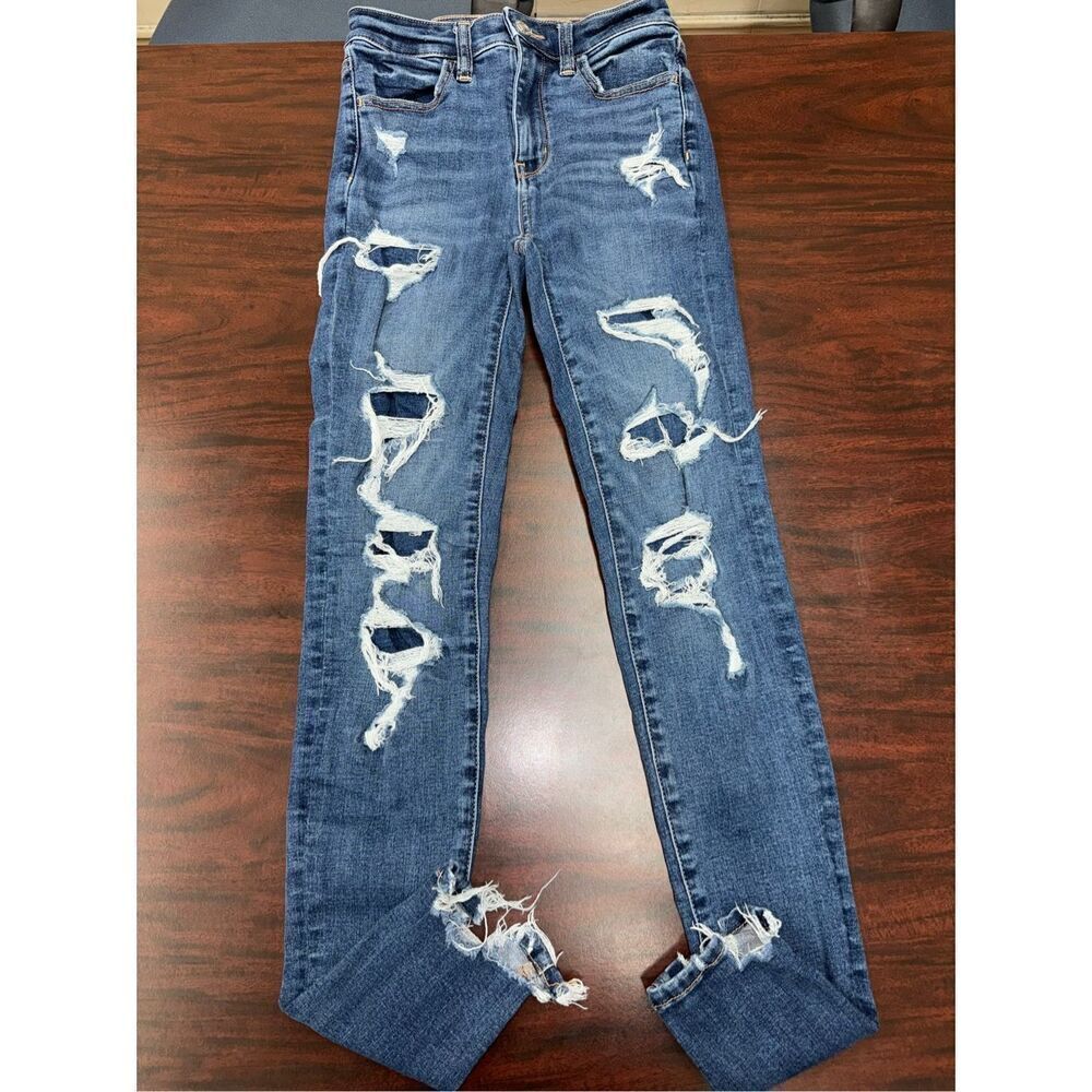 American Eagle Super Hi-Rise Distressed Jeggings Denim JeansāSize 00